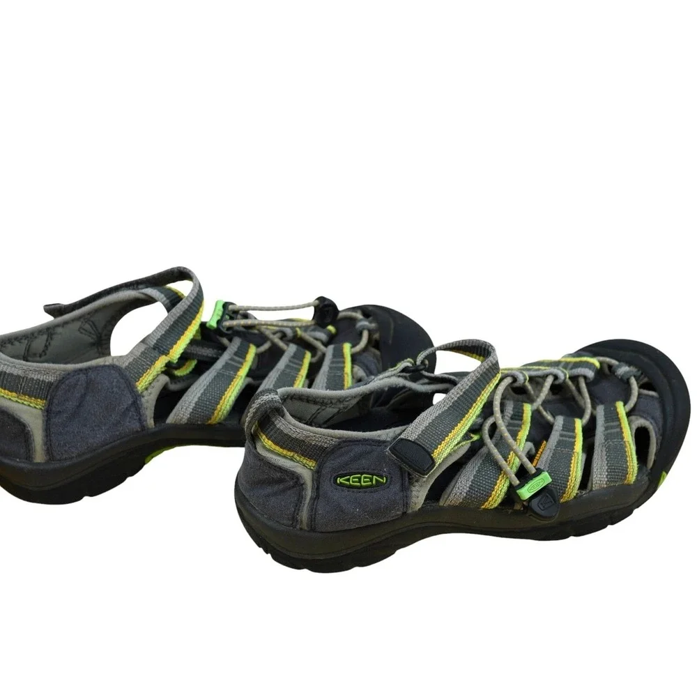 KEEN‎ Newport H2 Sports Sandals Waterproof Strappy Water Shoes Kids 4